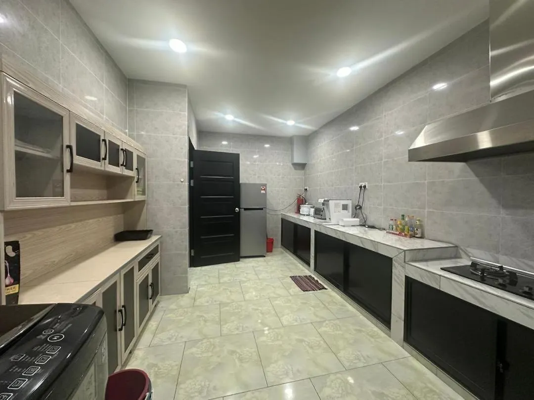Karen Homestay Likas Kota Kinabalu 0*,  Malaysia